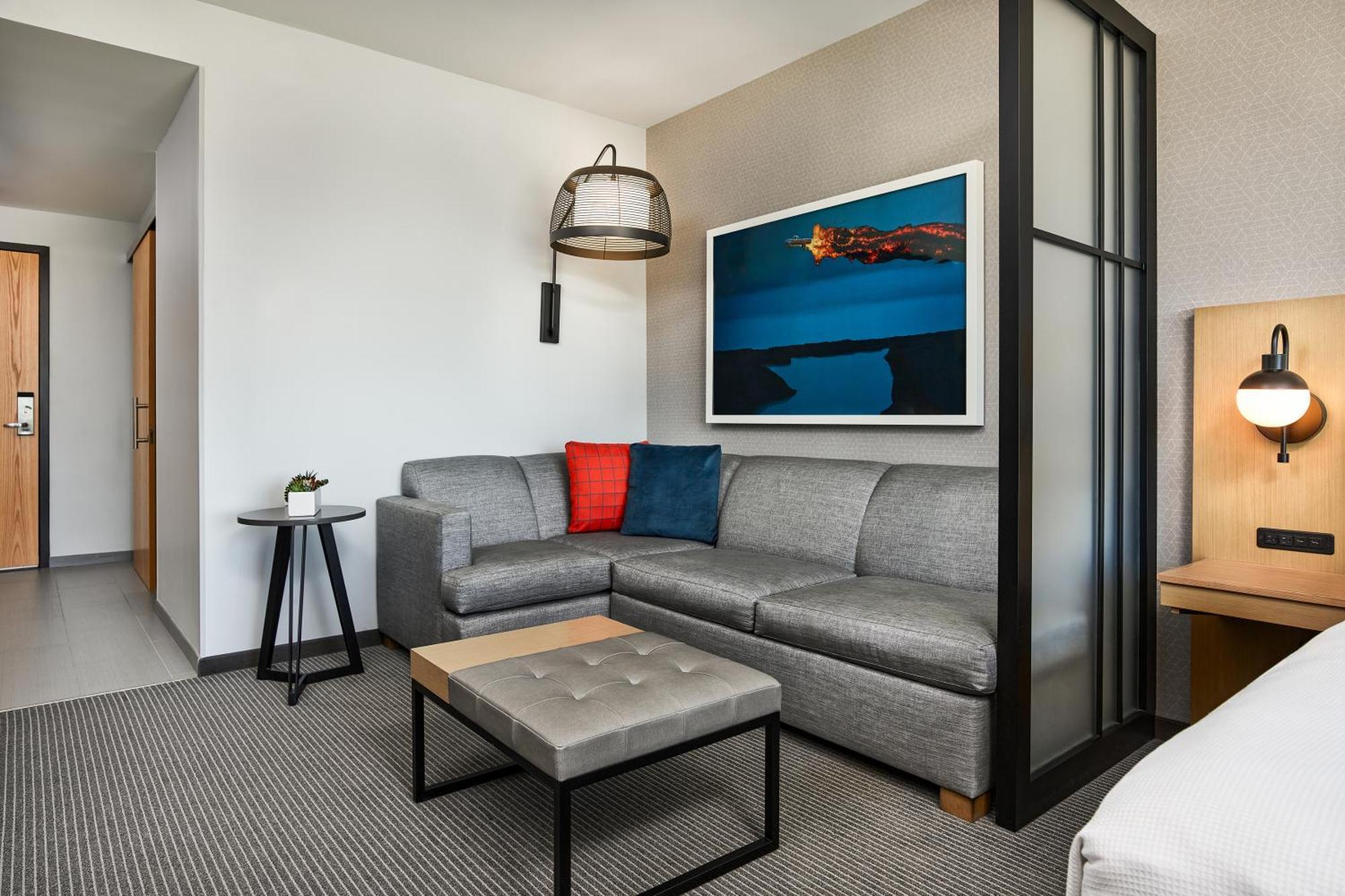 Hyatt Place Pena Station/Denver Airport Εξωτερικό φωτογραφία