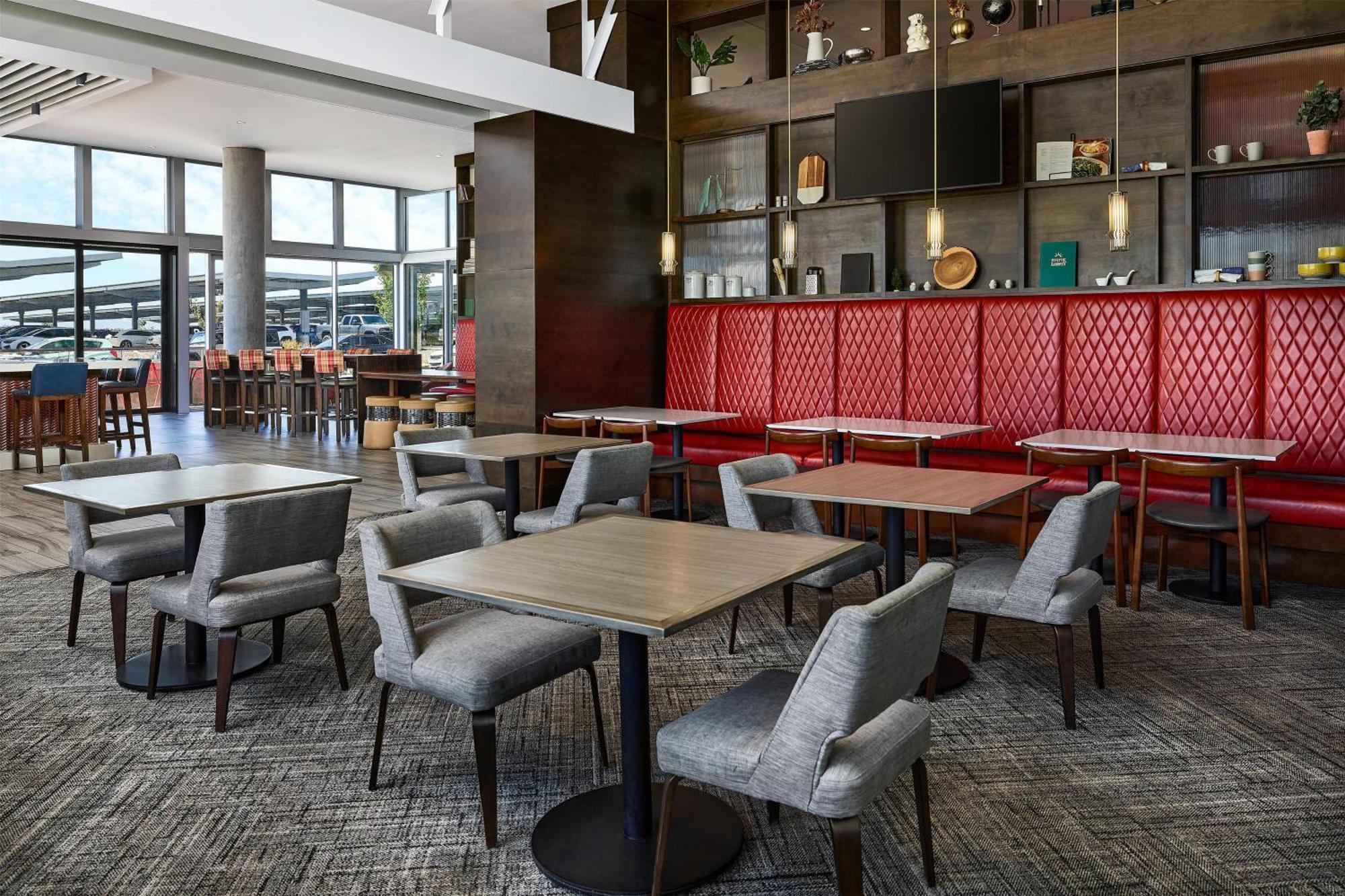 Hyatt Place Pena Station/Denver Airport Εξωτερικό φωτογραφία